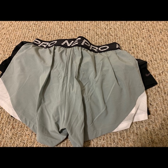Nike Pro Flex Shorts 2 in 1 - Picture 4 of 8